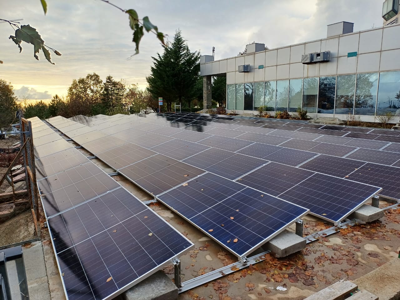 Instalim i paneleve fotovoltaike Dajti Ekspres, Faza III Instalim i paneleve fotovoltaike Dajti Ekspres, Faza III